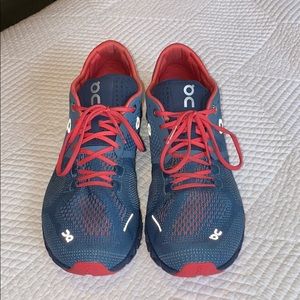 on running shoes - Cloud